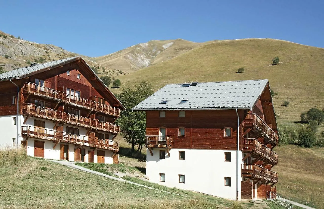 Residence Odalys Les Chalets De La Porte Des Saisons Saint-Sorlin-d'Arves Aparthotel